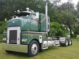 Pin By Carter Johnson On Beautiful Big Trucks Big Rig Trucks Trucks