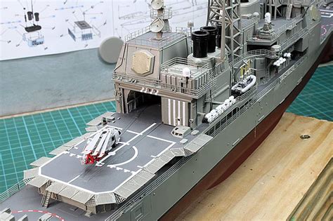 Uss Yorktown Cg 48 Ticonderoga Klasse Dragon 1 350 Fertig