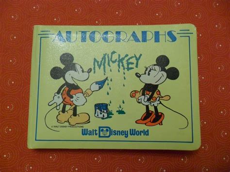 WDW 71: Mickey & Minnie Autograph Book