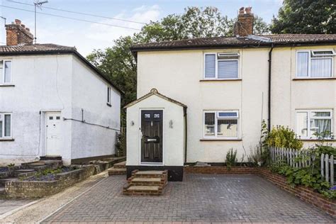 Admiral Street Hertford Sg13 2 Bedroom Semi Detached House For Sale