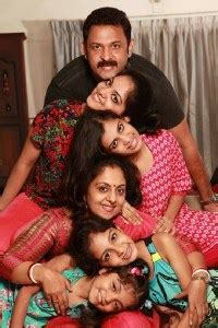 Krishna Kumar family photos – actor | Celebrity family wiki