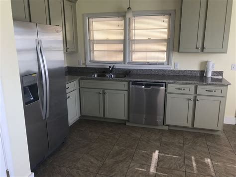 406 N Main St, Ripley, MS 38663 - See Est. Value, Schools & More