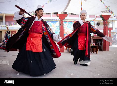 Tibetan Gyalpo Lhosar Hi Res Stock Photography And Images Alamy