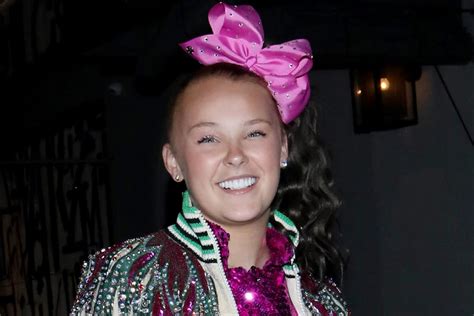 Jojo Siwa Debuts New Brunette Hair In Sequin Top Skinny Jeans And Sparkly High Tops