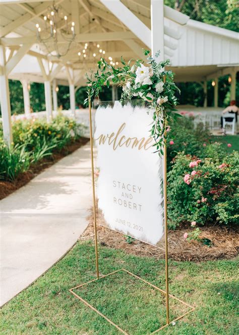 White Oak Amphitheatre Venue Information and Seating Guide 2