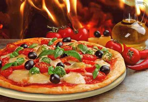 How To Choose and Use A Pizza Stone For Grill? - Just Cooking