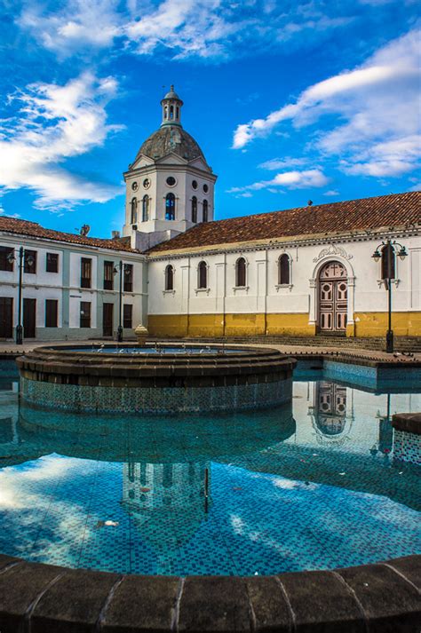 The Charming Architecture Of Cuenca Ecuador Nomadbiba