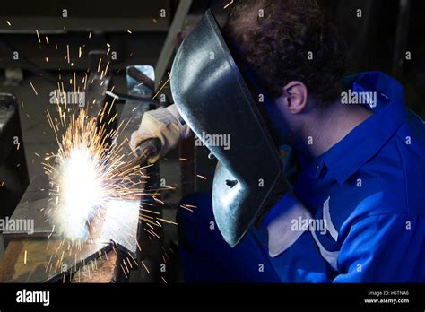 Welding Construction Workers Stock Photo Alamy