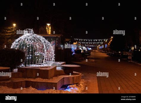 Christmas Lights In The City Stock Photo Alamy