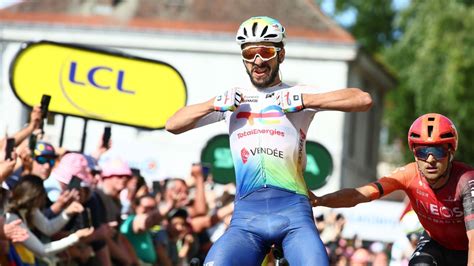 Tour De France Anthony Turgis Dompte Les Chemins Blancs Troyes Sur