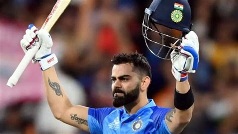 फिर विराट कोहली साबित हुए महान क्या बन रहे हैं क्रिकेट के अगले भगवान Virat Kohli New God