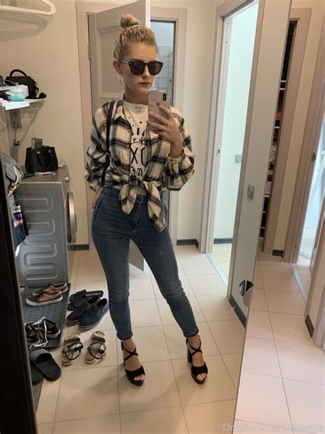 Eva Elfie Onlyfans Eva Elfi 713 Porn Pic