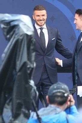 PHOTOS David Beckham Tout Sourire Pour L Inauguration De Sa Statue Au