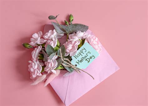 Top 50+ Unique Mothers Day Messages for Wife 2025 - Personal Chic