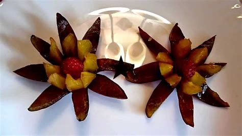 Цветы из фруктов. Слива. Flowers fruits. Украшения из фруктов ...