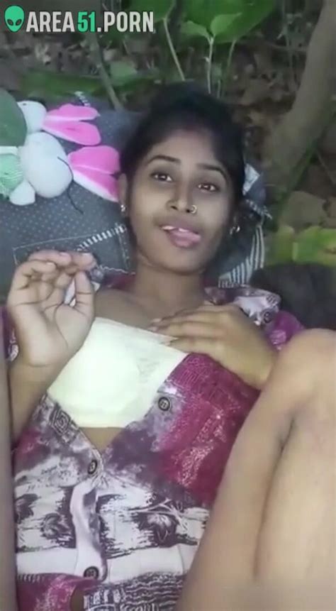 Indian College Girl Shows Her Slutty Face During Sex With Brother