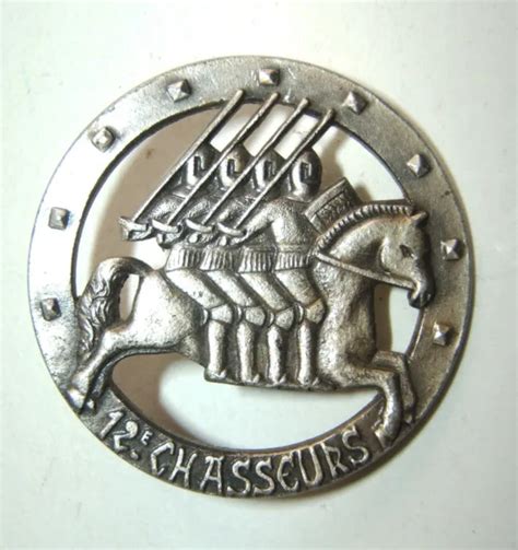 INSIGNE 12 REGIMENT DE CHASSEURS Arthus Bertrand EUR 7 00 PicClick FR