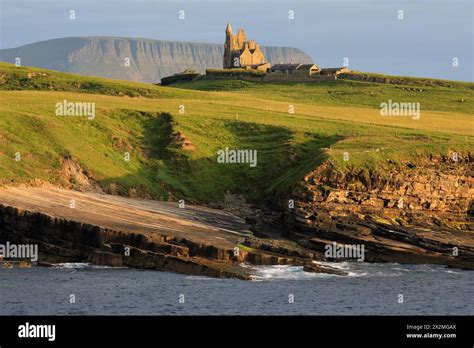 geography / travel, Ireland, county Sligo, Mullaghmore peninsula ...