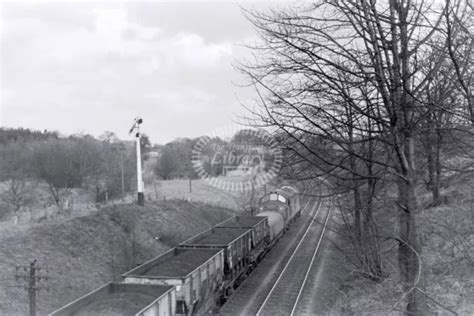 PHOTO BR BRITISH Railways Station Scene CONSETT 1970s 17 1 99