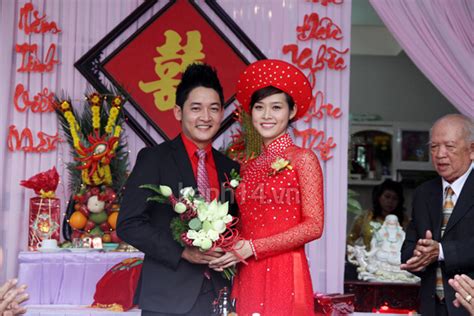 Nh Ng S Ki N N I B T C A Hot Girl Vi T