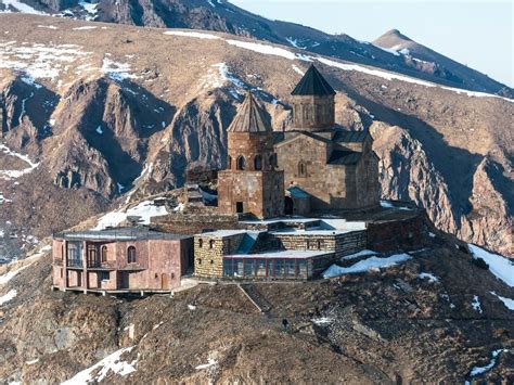 Rooms Hotel Kazbegi (Грузия Казбеги) - Booking.com | Hotel, Rooms hotel ...