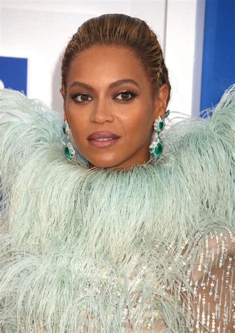 Beyonce Au Naturel Rare Et Touchante Photo De Ses Enfants R Unis