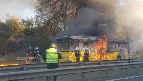 Sweet Fm Le Mans Un Autocar En Feu Sur La Rocade