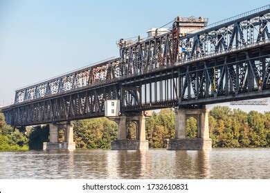 61,762 Danube bridge Images, Stock Photos & Vectors | Shutterstock