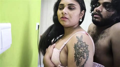 Transparent Shirt Removal And Hot Romance With Vaishnavy By Sharun Raj Mallu Hot Couple Romance