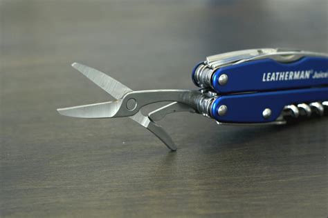 Мультиинструмент Leatherman Juice CS4