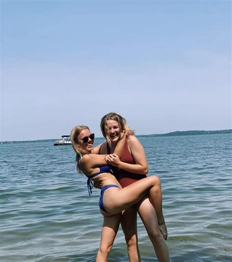 Hanging Around Nudes StraightGirlsPlaying NUDE PICS ORG