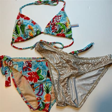 OP Swim Inmocean Hawaiian Vacay Style Swimsuit Bikini Set Triangle