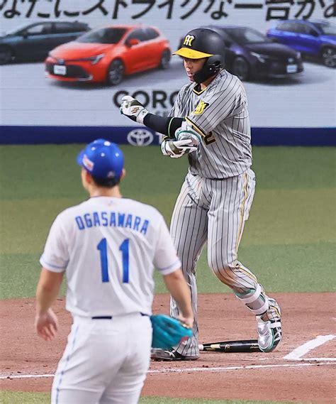 【阪神】これが岡田野球や！梅野隆太郎押し出し四球でしぶ～く勝ち越し、派手さなしも主導権握る プロ野球写真ニュース 日刊スポーツ