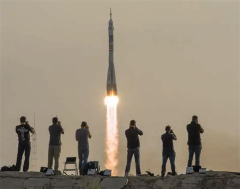 Cómo trabajar en la NASA Requisitos sueldo y cursos Cursos