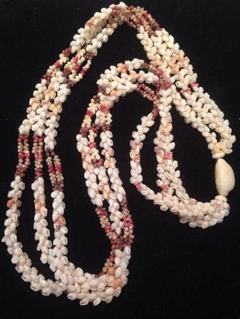 Authentic Vintage Kipona Niihau Shell Lei Necklace With Matching