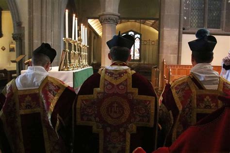 LMS Pilgrimage to Wrexham Cathedral - THE LATIN MASS SOCIETY IN WREXHAM