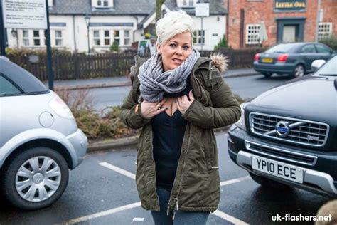 Its Wrong To Show Your Pussy In Public At UK Flashers Nude Pics XHamster