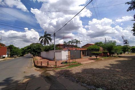 Vendo Casa En San Lorenzo Ref Ac Infocasas Py