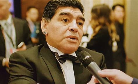 Maradona Il Medico Leopoldo Luque Indagato Per Omicidio Colposo Nel