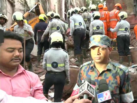 Mumbai 10 Dead After Four Storey Building Collapses In Kurla Govt