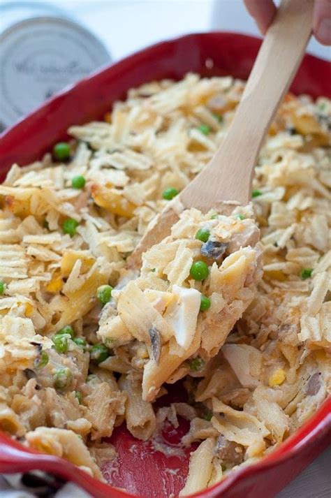 Old Fashioned Tuna Casserole With Potato Chips Recipe Tuna Noodle