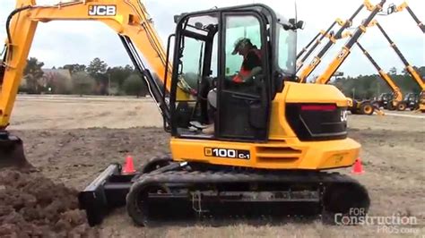 Features Of The Ton Jcb C Compact Excavator Youtube