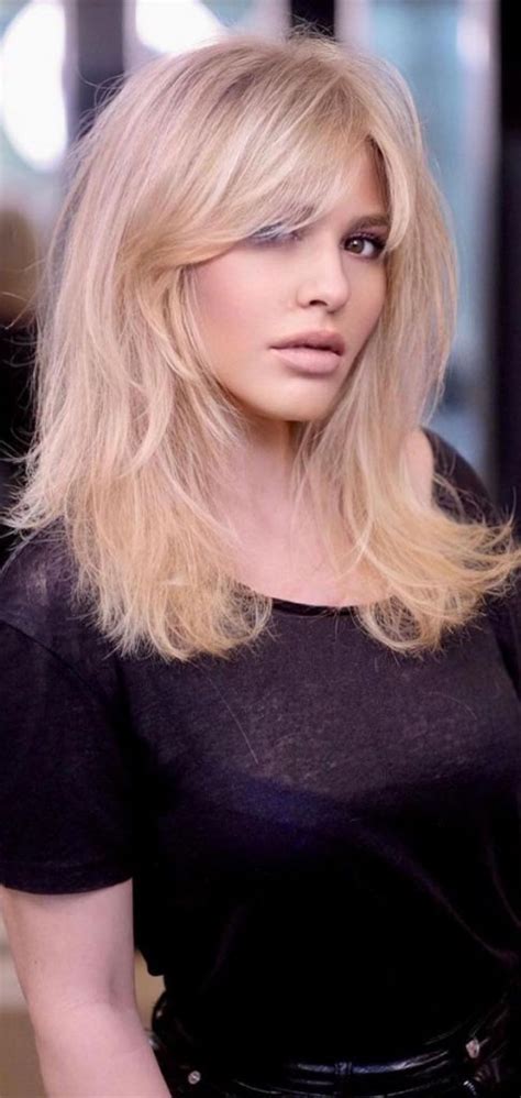 Trendy Ways To Wear Curtain Bangs Blonde Medium Length Haircut