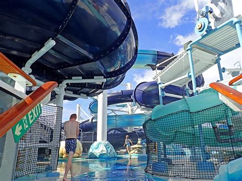 Meraviglia waterslides | Cruise Stories