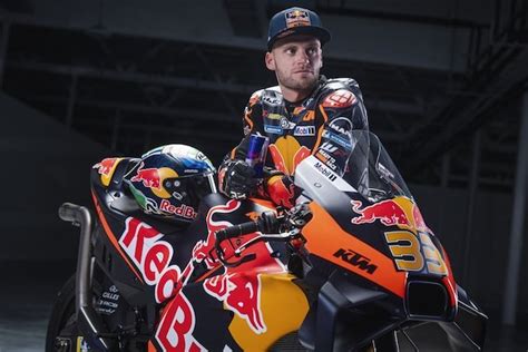 Foto Red Bull Ktm Resmi Pamer Line Up Rider Motogp Reuni Dengan