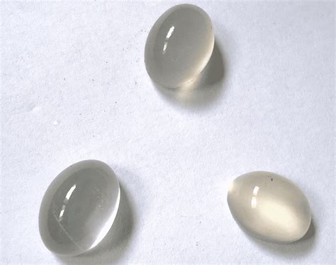 Moonstone Vs Opal Factors That Make The Difference ™