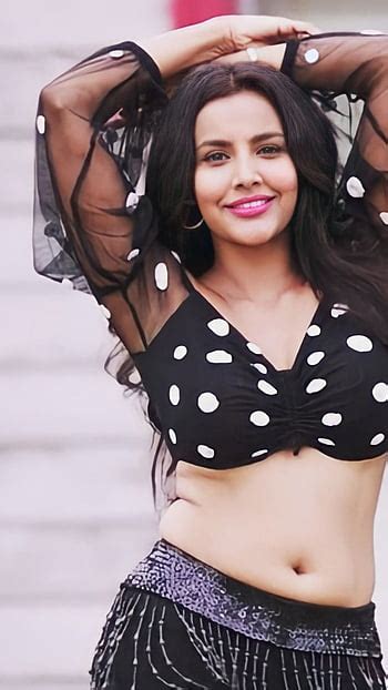 Hot Priya Anand Ethir Neechal