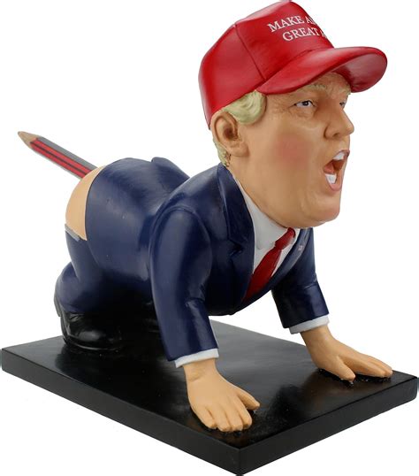 Dump A Trump Pen Holder The Greatest Donald Trump Gag T Amazon Fr