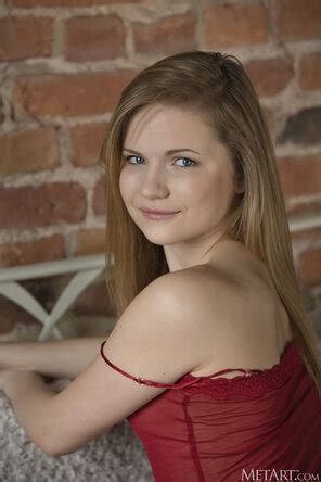 Leggy Innocent Teen Isabella MetArt Coziest Isabela 0032 Porn Pic