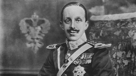 Del lujo a la decadencia así fue la vida en el exilio de Alfonso XIII